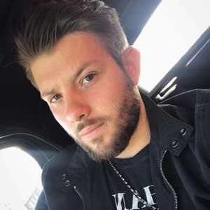 Meet your Posher, Nathaniel